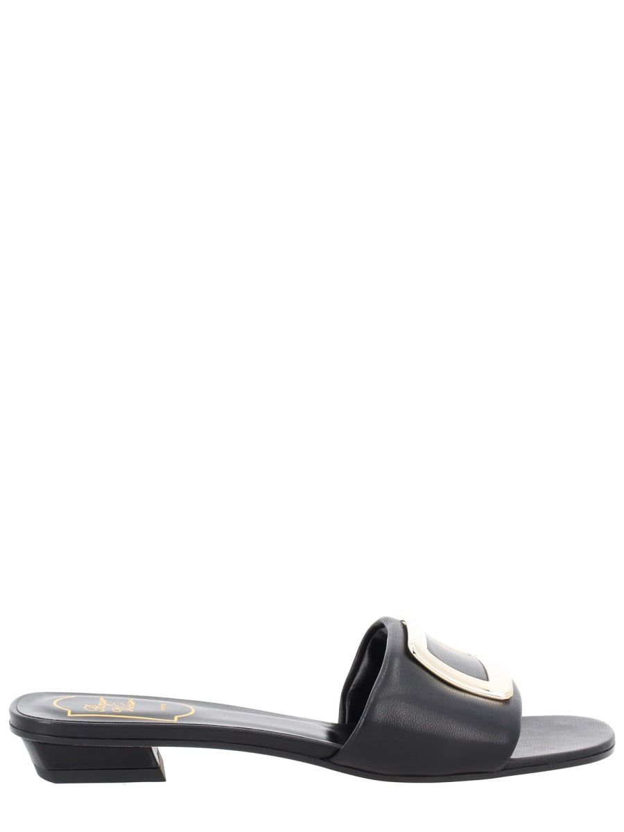 Roger Vivier Flat Shoes - Black | 01c9d9629c694114e514a454b5b8ae30b7c21dbd