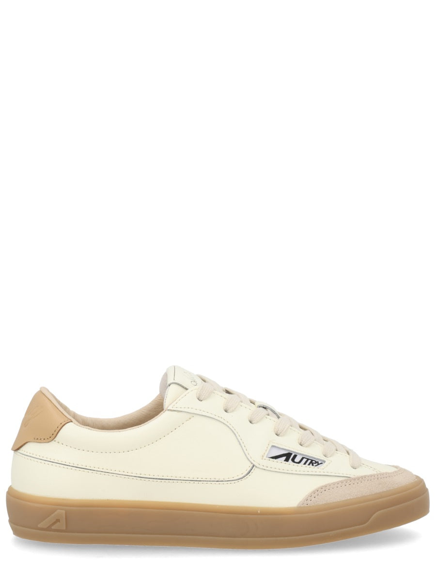 Autry Sneakers - Ivory | c799a489f43b5204251227ba473c39b5a3f3ca29