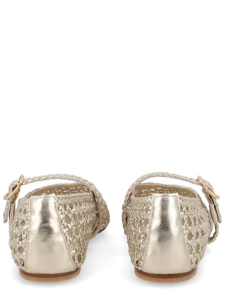 Stuart Weitzman Flat Shoes - Gold | 1a4792ca4895079e6290e9f74e1a0afb06e46307