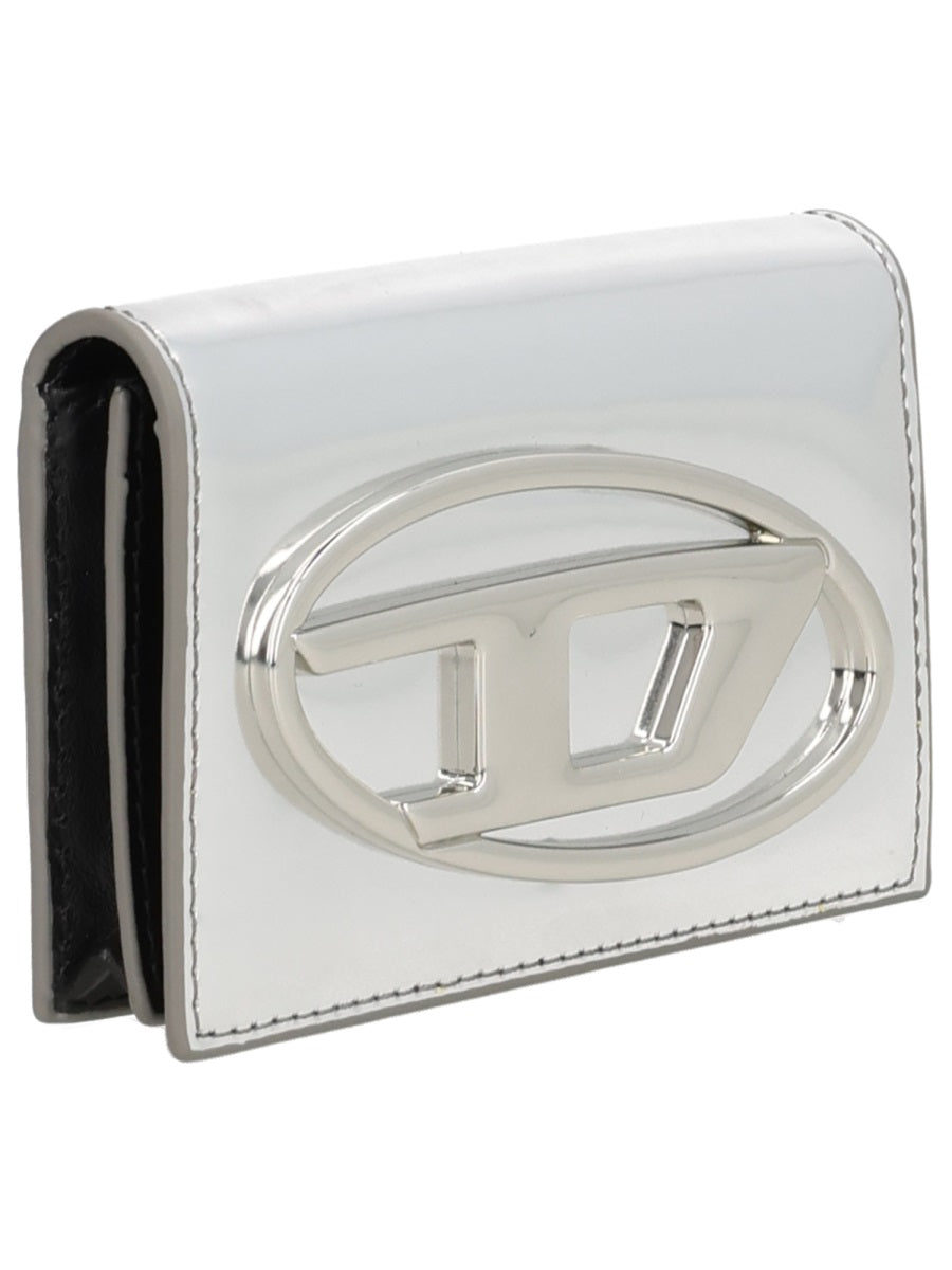Diesel Wallets & Pures - Silver | 3603a4e71699c6a9c1e854a546073506b0ad57d3