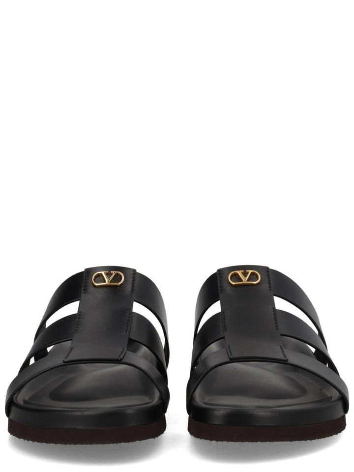 Valentino Garavani Sandals - Black | 5242136b5cb0c7632db584b4af34e7812d8bd0c7