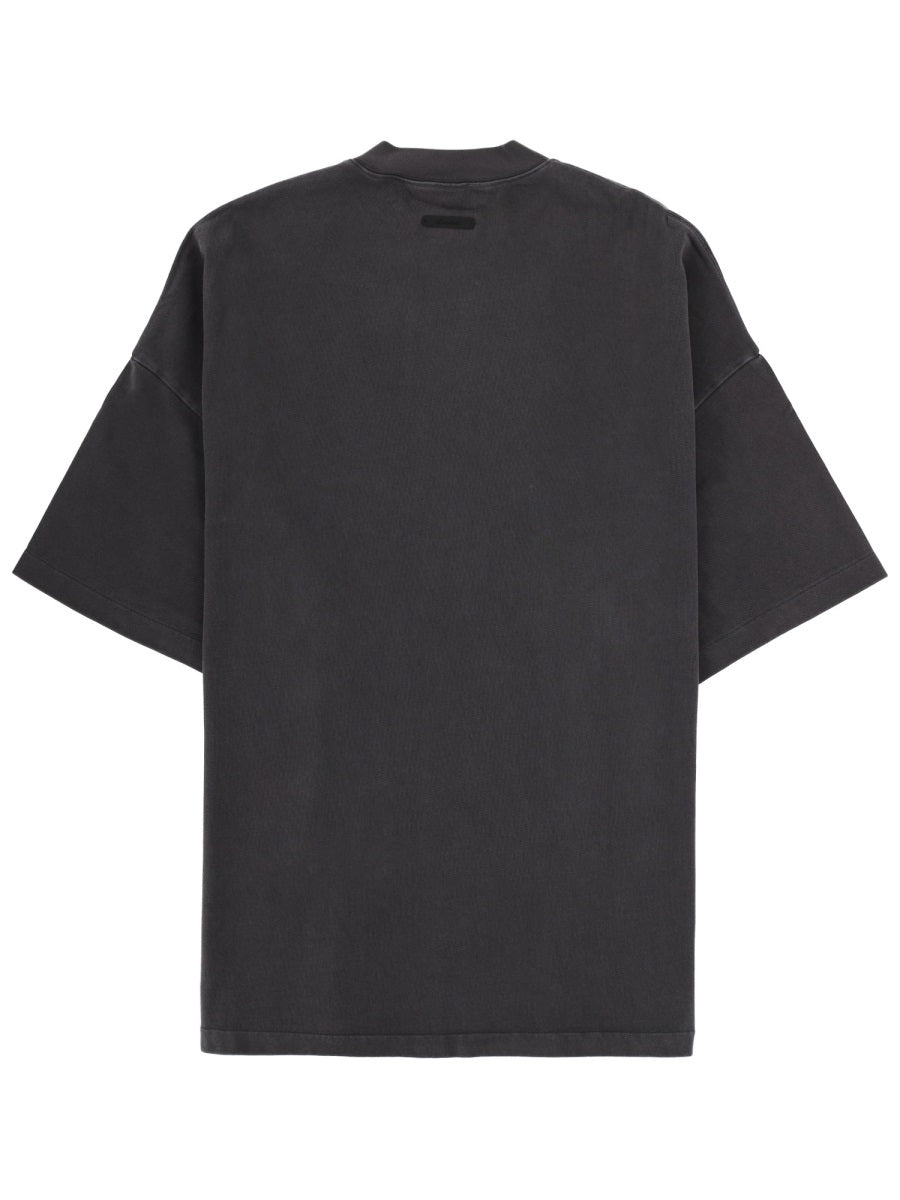 Fear Of God Essentials T shirts - Black | d5a8bd59fce4024e0ed726180f4a3380c286178a