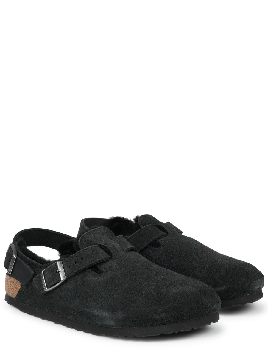 Birkenstock Flat Shoes - Black | e76d02e451d5fa8aff14ea9210efafcb03fc1907