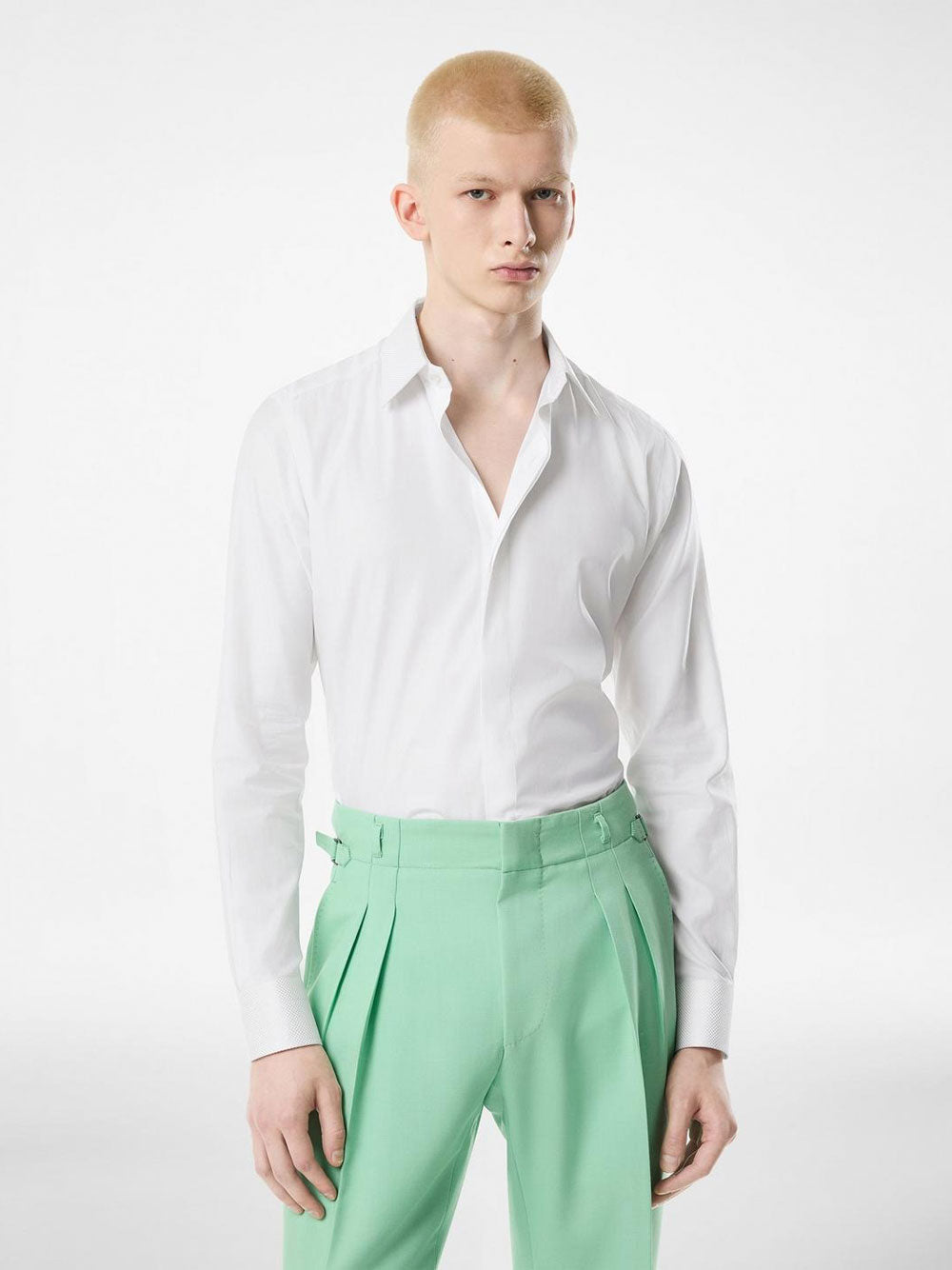 Tom Ford Plain - White | 0bde8b31a8584f2698a98716a7094aea04ff33d6