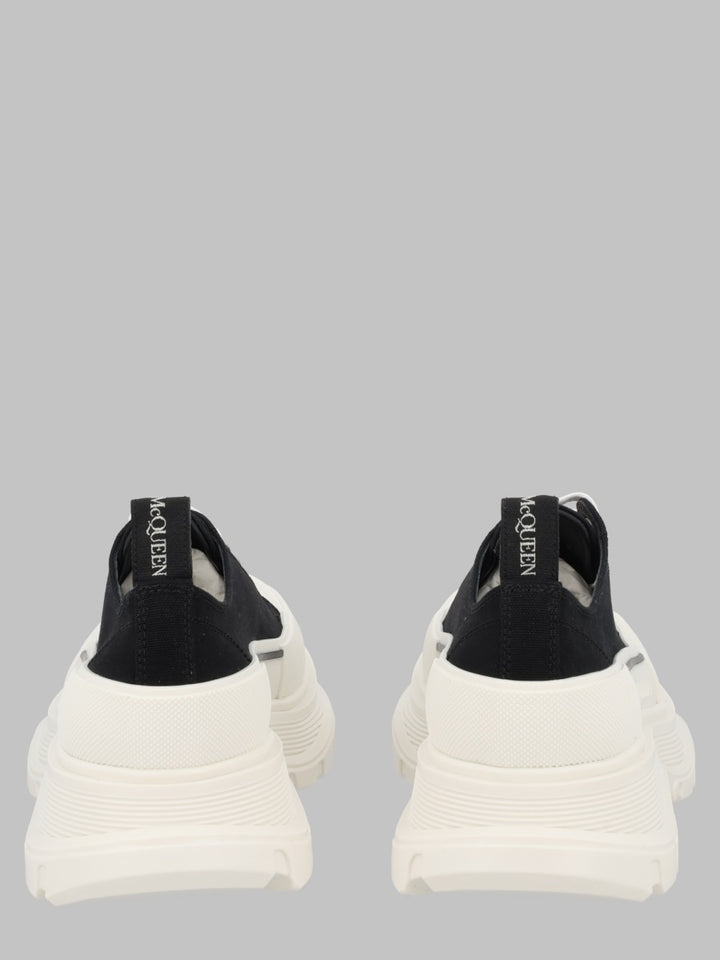 Alexander Mcqueen Sneakers - Black | 1394ca1374accbf8ac964d4e3fad4a3c4d125e0f