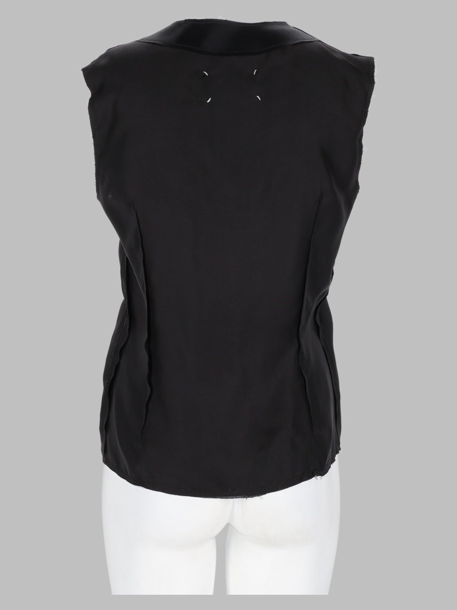 Maison Margiela Tops - Black | 4e0e414b3e9695486b5acb3d35b8b7330c6006cb