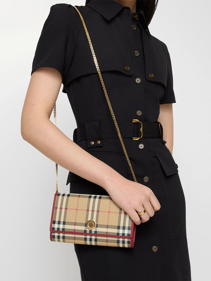 Burberry London England Satchel & cross body - Nude & Neutrals | 7d88c33bcc638686bb0547660aea6a27b9db153f