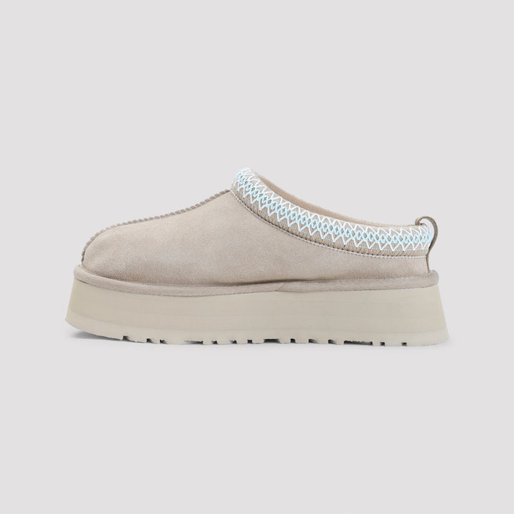 Ugg Slippers - Brown | 3c78114f0e54ed9cff20656852a9c4b0a6678b74