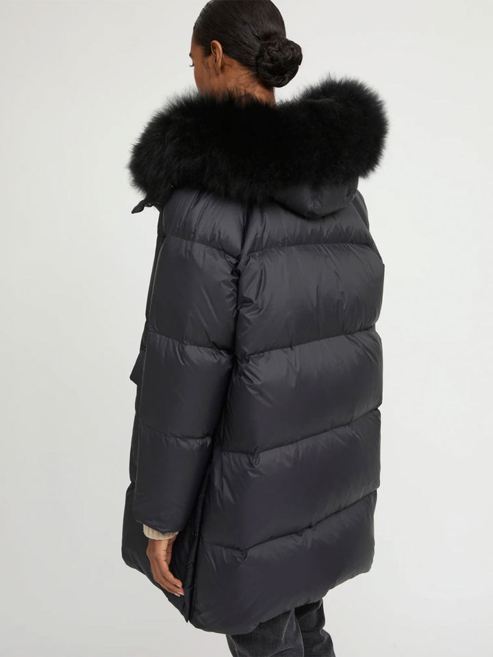 Yves Salomon Down jackets - Black | 12d8b189c32f43090a16a847826153dbf63f84ab