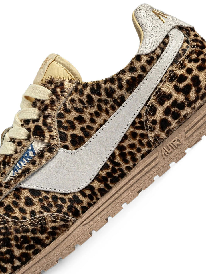 Autry Sneakers - Brown | aa19477599b481018044e63002023817e7b55d65