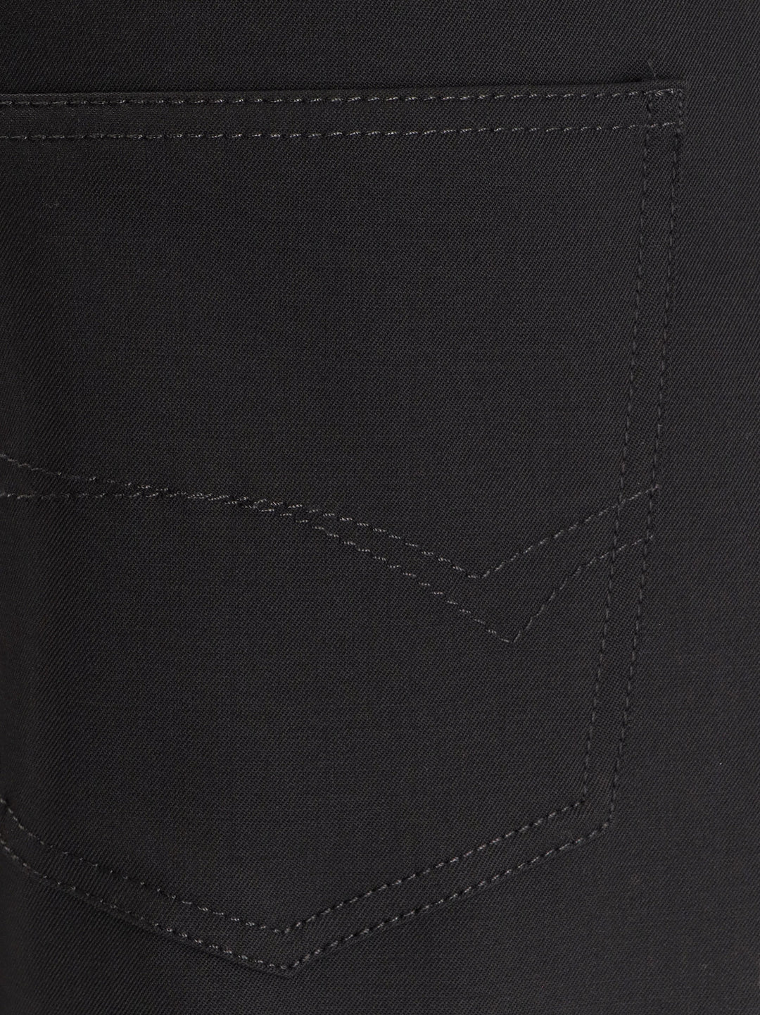 Balenciaga  - Blacks and greys | 994adc8494b94cb391993ea09760f13985164ad8