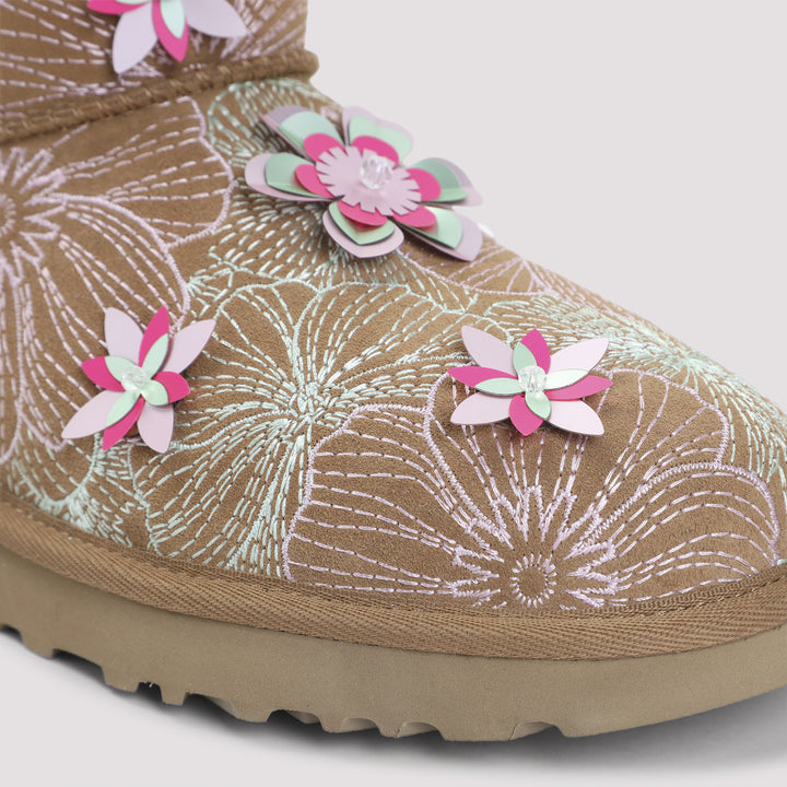 Ugg Boots - Nude & Neutrals | b596498bc78892df2ba2b46f01176197df24a781