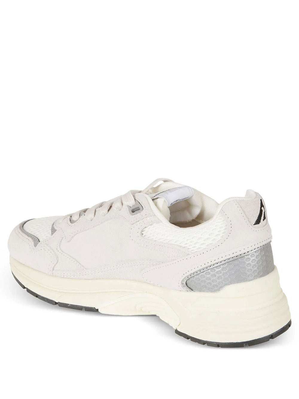 Autry Sneakers - White | d8451417f5c474a74d067ce3c8b64d17b95cc77d