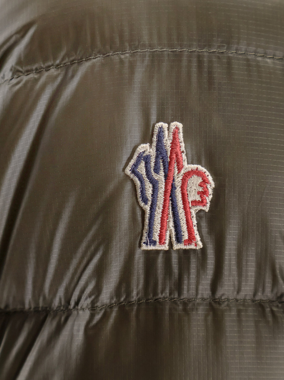 Moncler Grenoble Jackets - Pastello | fc6420dd1bfb2144802839efe9701b8db5d44cdb