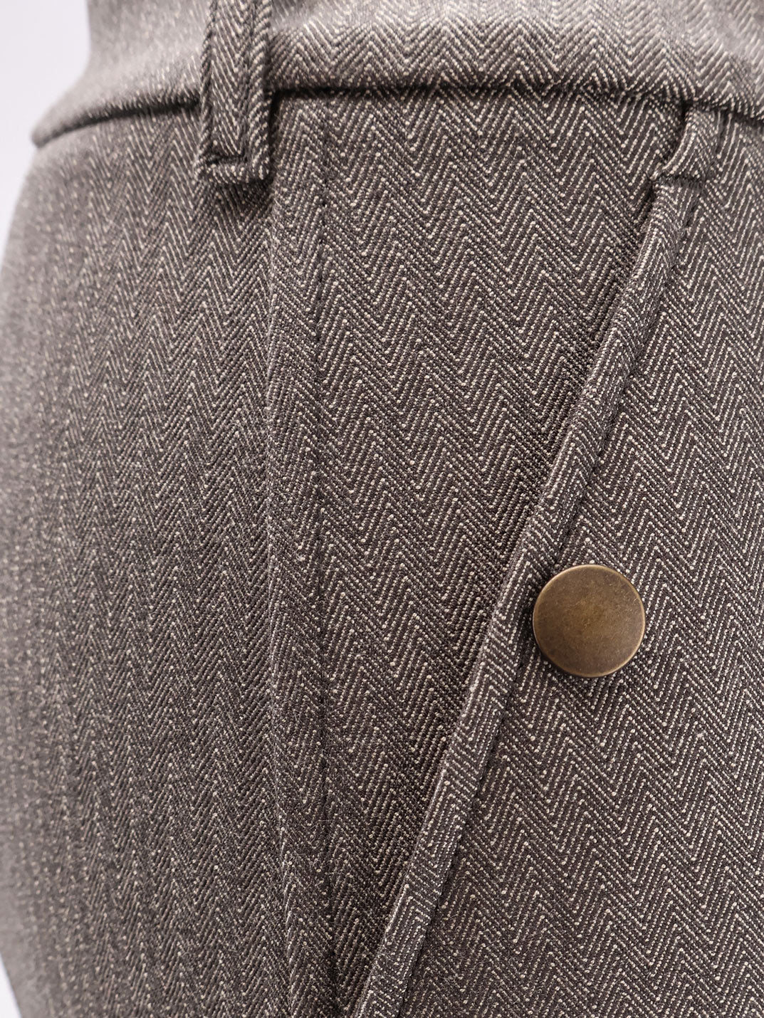 Burberry  - WLNUT BRWN/TAUPE BGE | d4bf3985ce9210da1c08a5aac89a50746a053737