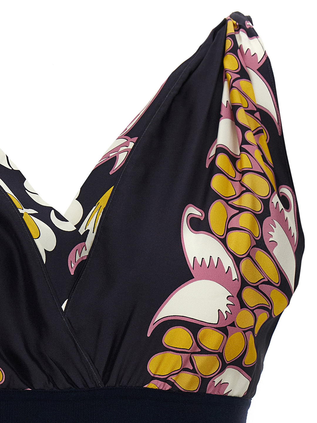 Tory Burch Printed Silk Top Tops - Black | 7d46598f7c5c1b9f91e96bb985ec1c961e1fbd1f