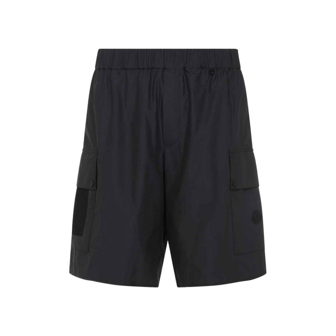 Moncler Bermuda - Black | 13119b777b7f6b8c64cc4feef0ff3aa4e5820cd6