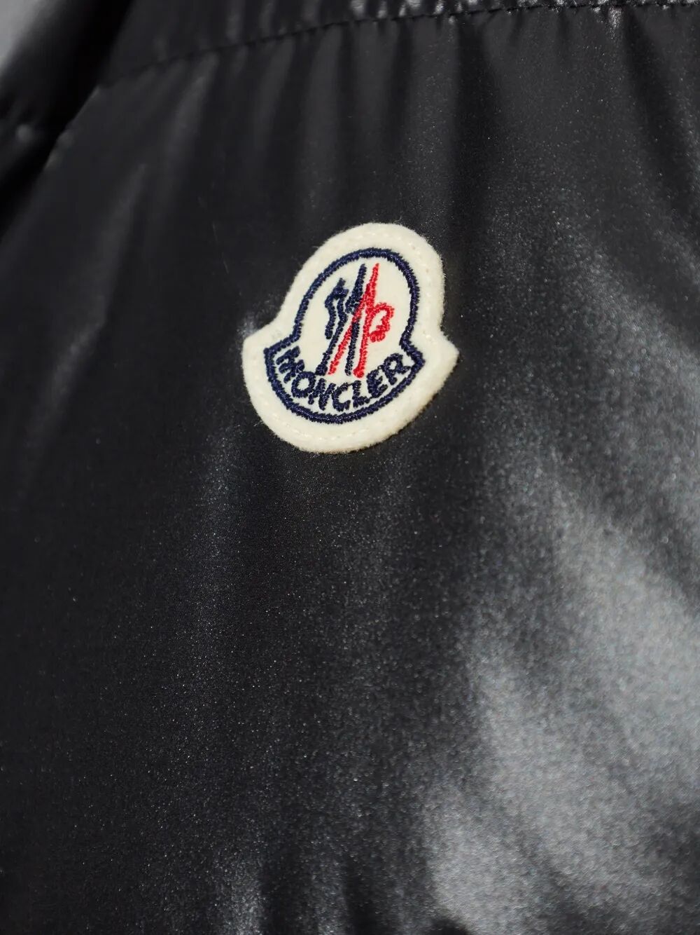 Moncler Down jackets - Black | e5cb4619981ce89806f6e6c80c827c8f7bd46f52