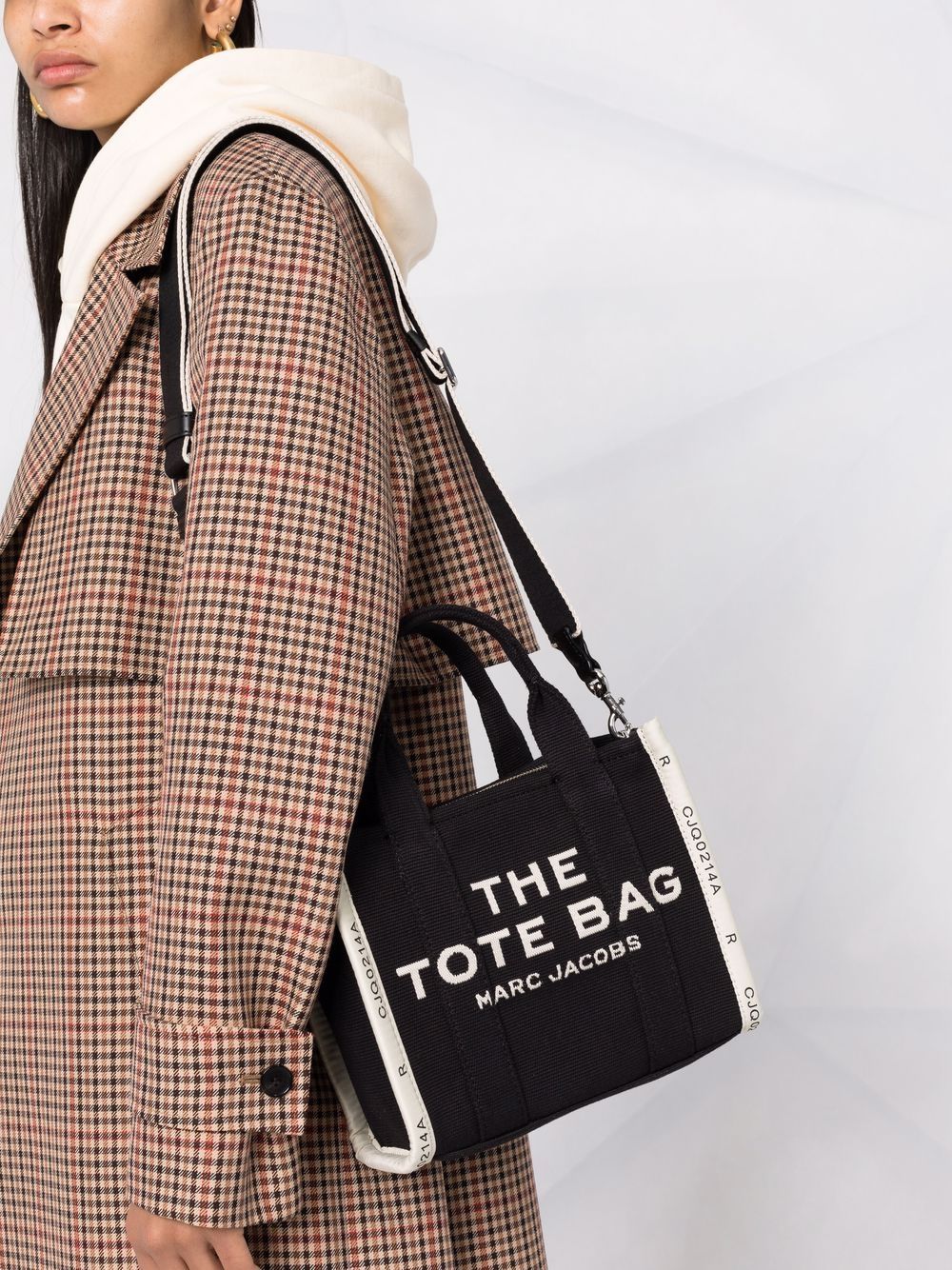 Marc Jacobs Totes - Black | f0b3f4ac36503cc1d96b663d9115872e41a9e6e3