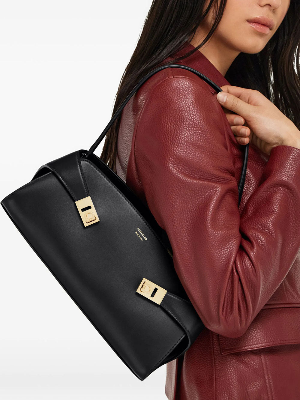 Ferragamo Shoulder Bags - Black | b37f27725205f430586e36fdc13124d96b5f3fe3