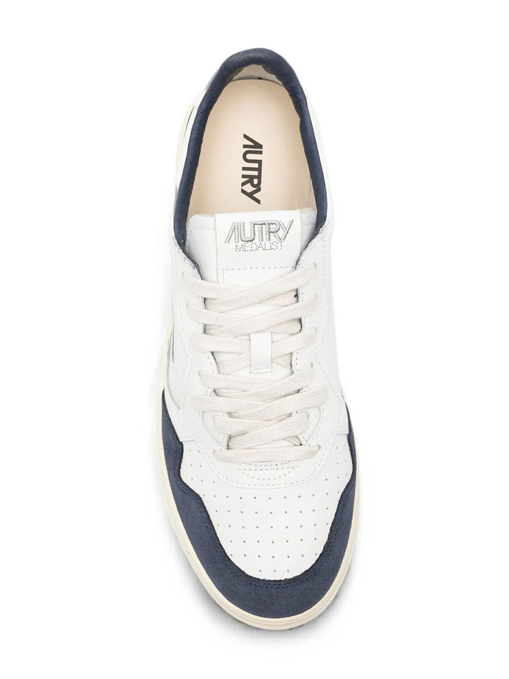 Autry Sneakers - White | 14bd7a476a3a5852f55dad54ac293e2a49c36add