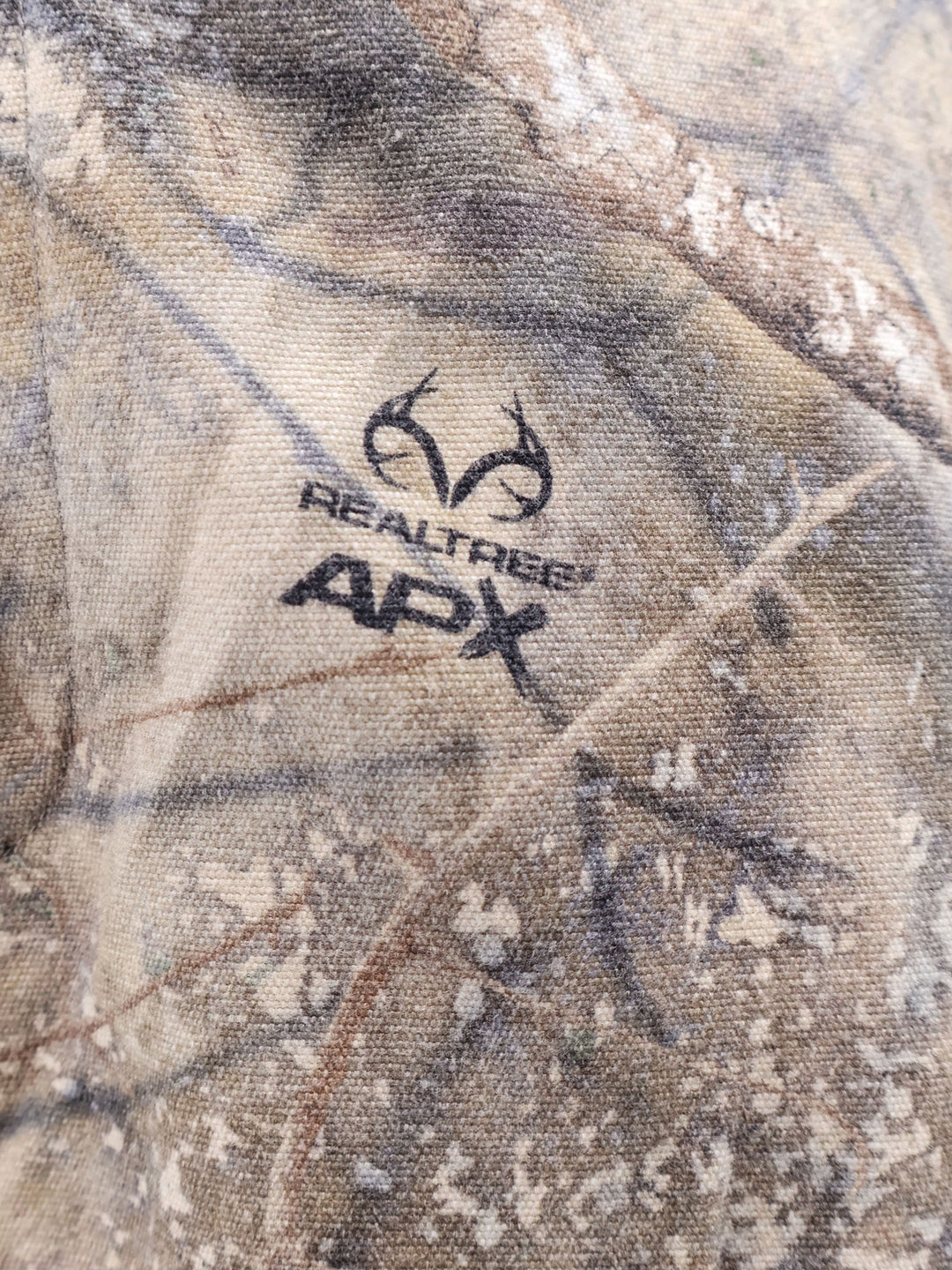 Represent  - CAMO | 2eb41fe6322df51edbab5dbdc824c844bd0c581d