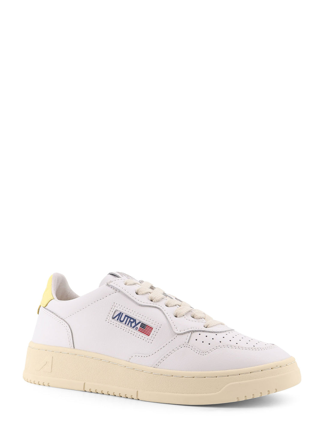 Autry Sneakers - White | c47fbdd117f919031e56e7a714072b64abef20f7