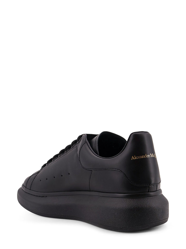 Alexander Mcqueen Sneakers - Blacks and greys | 8af46911d5c8658604553dff0c9e841589ad7084