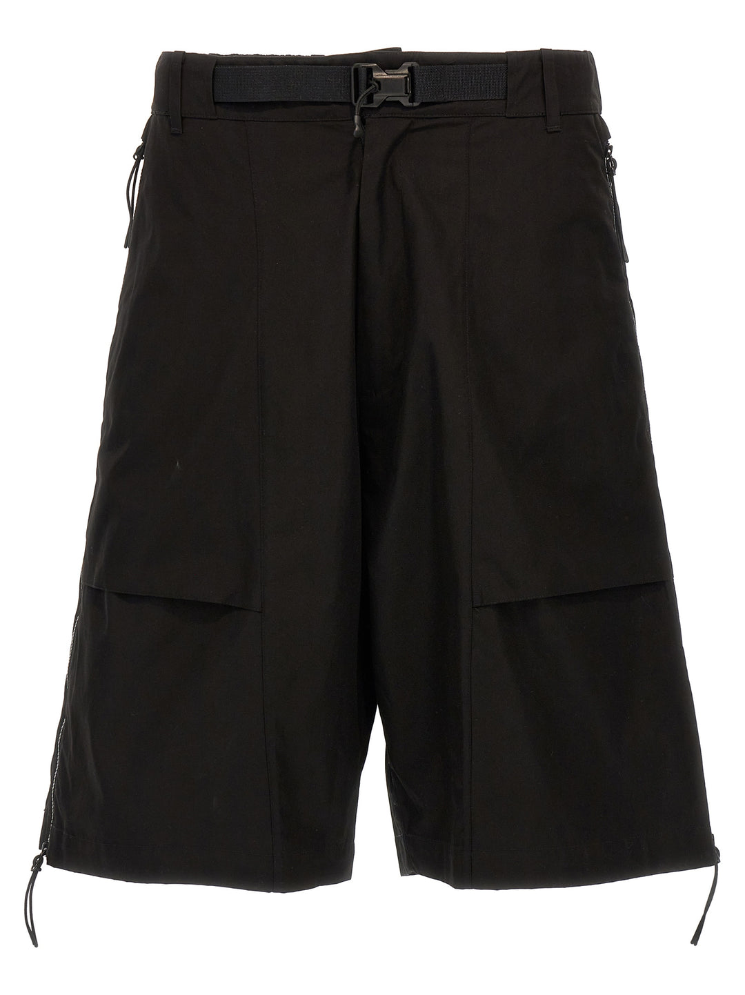 C.P. Company Cargo Hyst Bermuda and Short - Black | 237b435a5286db16bffa0b58d731c627ad2d3def
