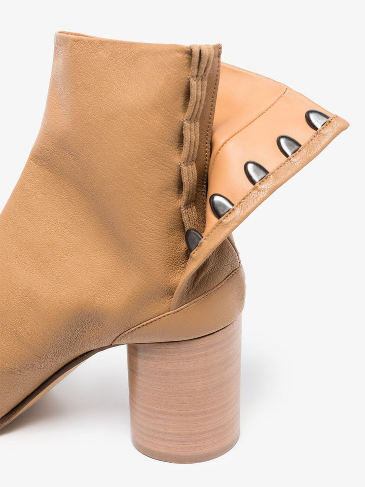 Maison Margiela Boots - Brown | a1ecca8afe401207ec9ff61751181d99a937093e