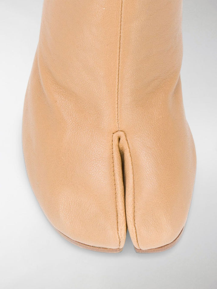 Maison Margiela Boots - Brown | 2b52312bd1a6fd9ba09946de715e1fdde0f6c7da