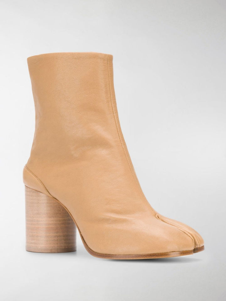 Maison Margiela Boots - Brown | 3317ed62edb8486bcca4f746447c4947885175fd