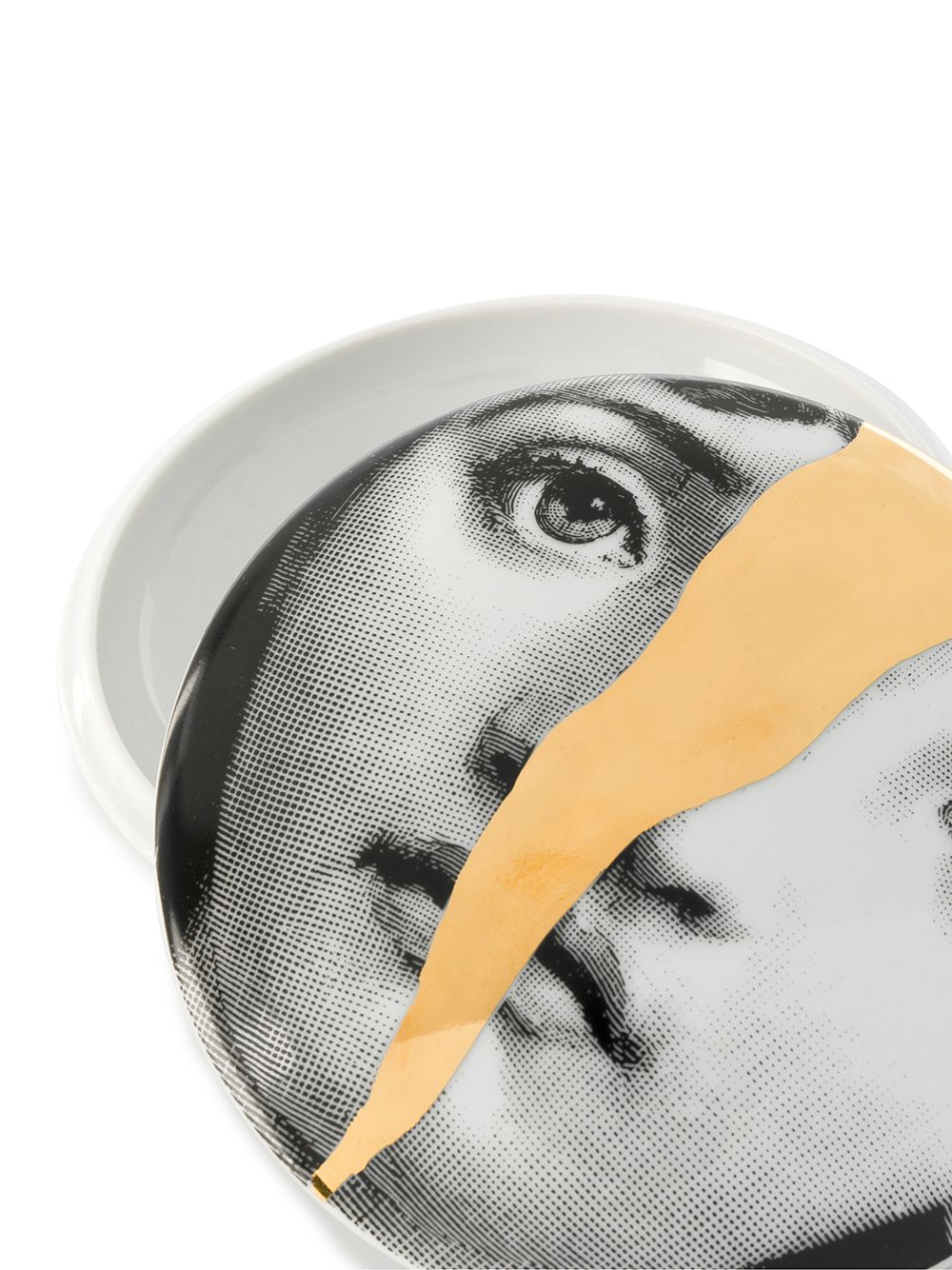 Fornasetti Accessories - Light and natural | fd885e2ace666223ca362213e03390d83a9a10ce