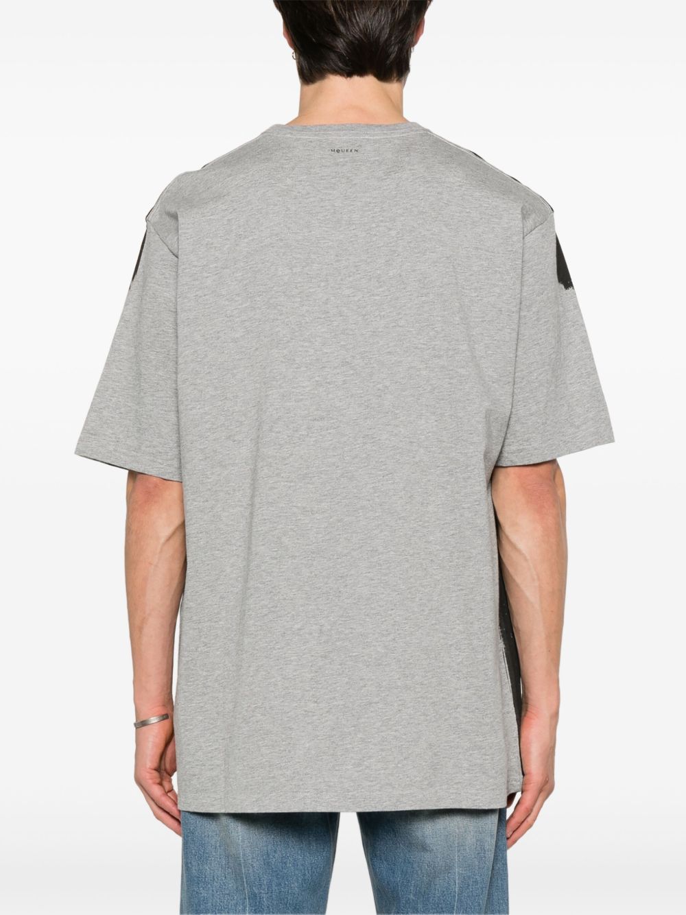 Alexander Mcqueen T-shirts and Polos - Blacks and greys | 618478e3f5ea0597590e0b24356536c56fd48449