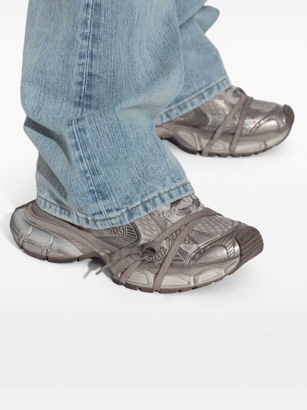 Balenciaga Sneakers - Brown | b3d1e59d94c89ab08e45f3ec3d5a6c12468c46d8