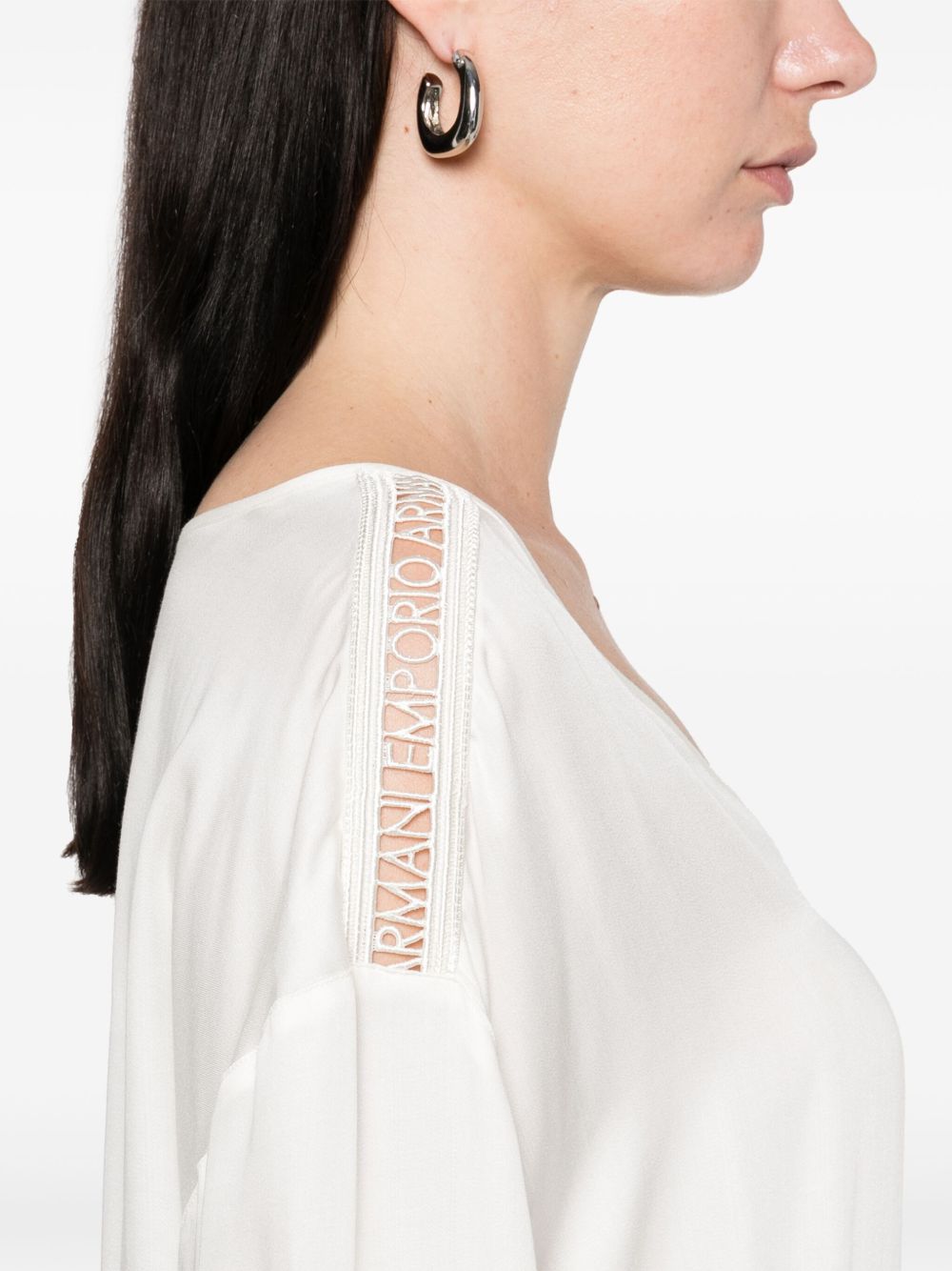 Emporio Armani Sea clothing - Light and natural | 2247ea72d328290f5c69f9bcc52a5975952344de