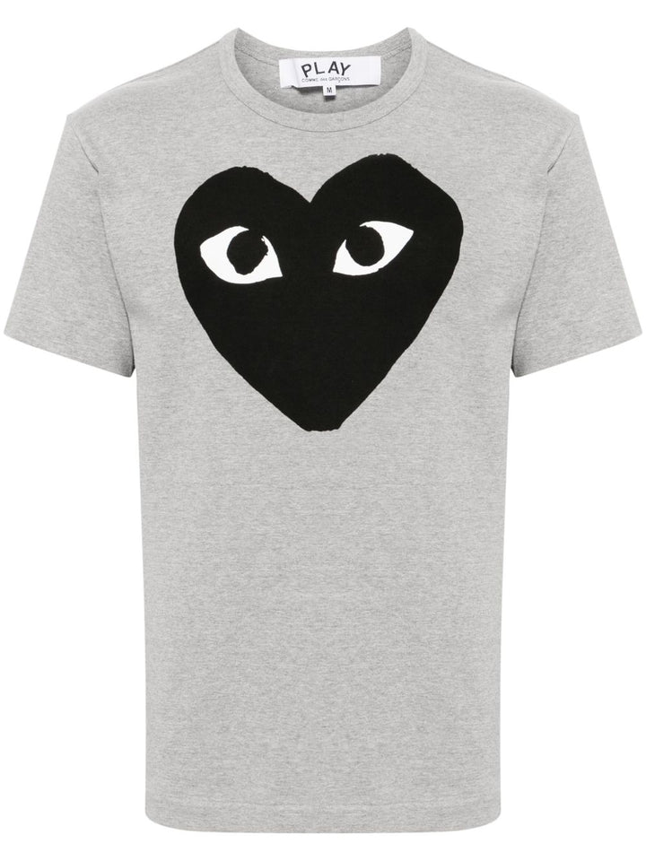 Comme Des Garcons T-shirts and Polos - Blacks and greys | 46bf982baf35fe252ce96ce960acfce396b6cdb3