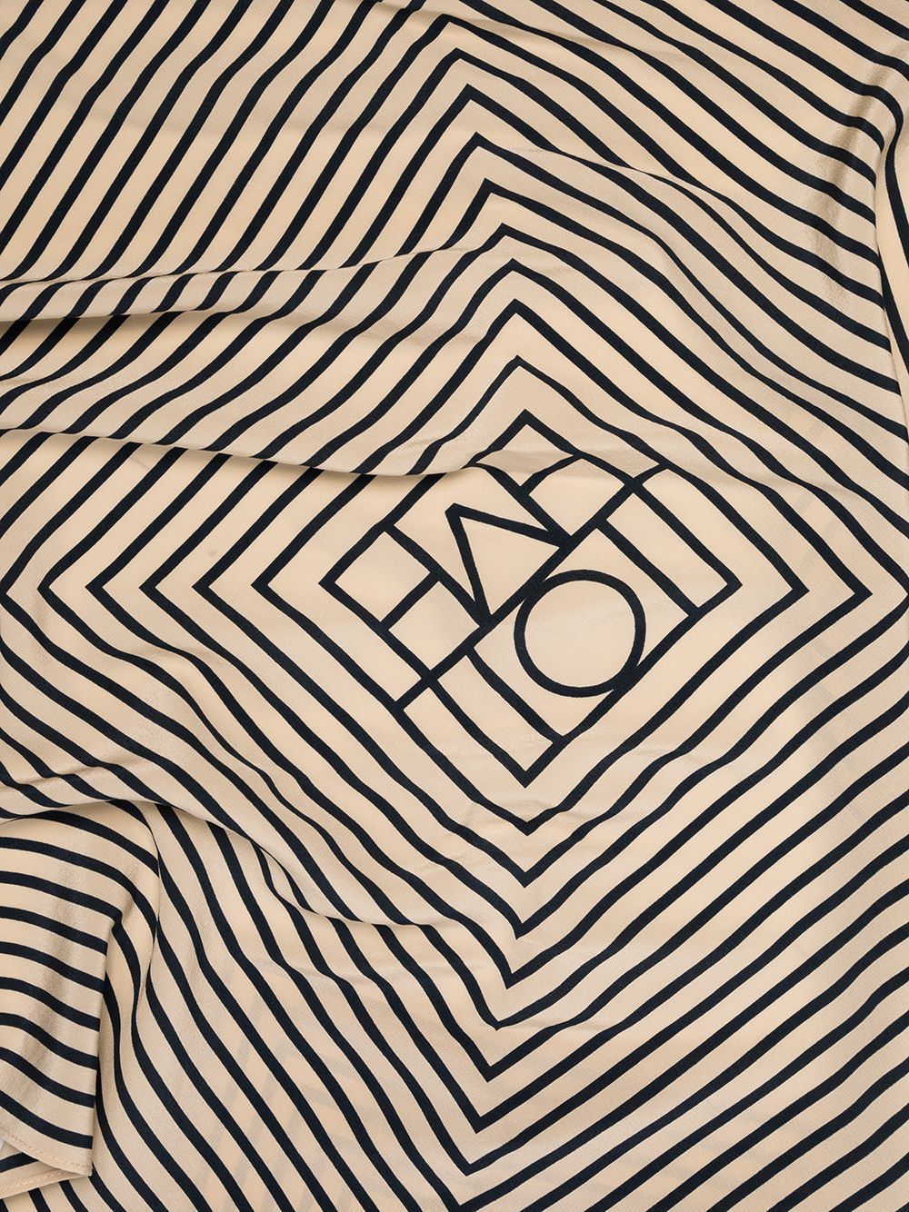 Toteme Pre Scarfs - Light and natural | c6e51b13a42fd3f33a4175dcd0a79a67eceefb45