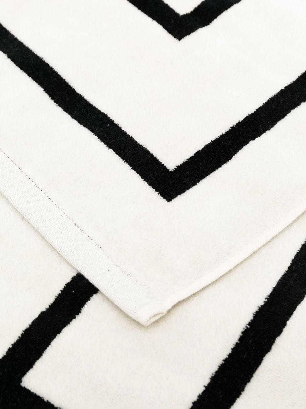 Toteme Pre Sea clothing - Light and natural | fea2c003edf7a8570ba728ea360aca17998d3f6f