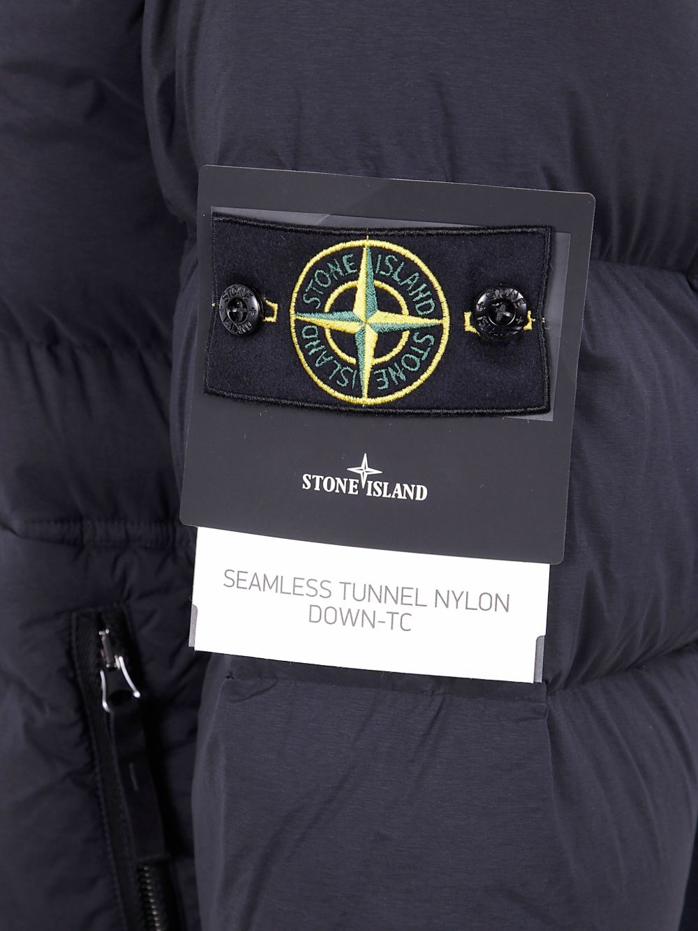 Stone Island Coats - Blacks and greys | ed2aa7e4c366bf0eb716ea5675beaf2031a7ee58