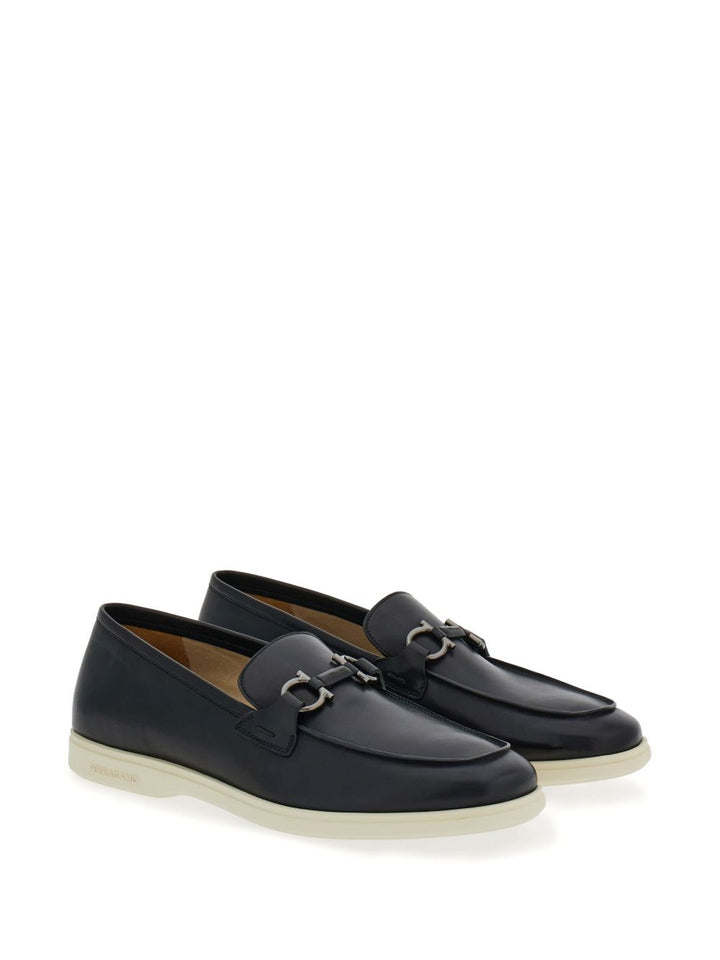 Ferragamo Flat shoes - Blacks and greys | 99afbd5f685364252539290a63bf28f495768092