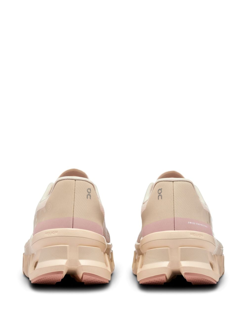 On Sneakers - Light and natural | 7bb2c4c233c580e7ff97f4eeb31dce9419b879c4