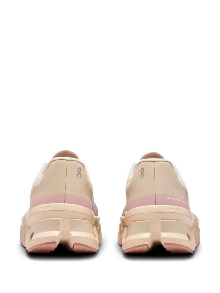 On Sneakers - Light and natural | 7bb2c4c233c580e7ff97f4eeb31dce9419b879c4