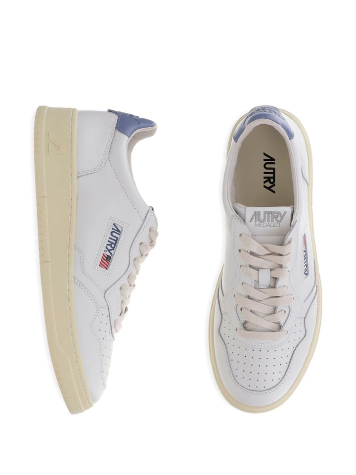 Autry Sneakers - Blue and green | cb24b0417fbcb2ca97247f2ab7e50e3c066f41cd