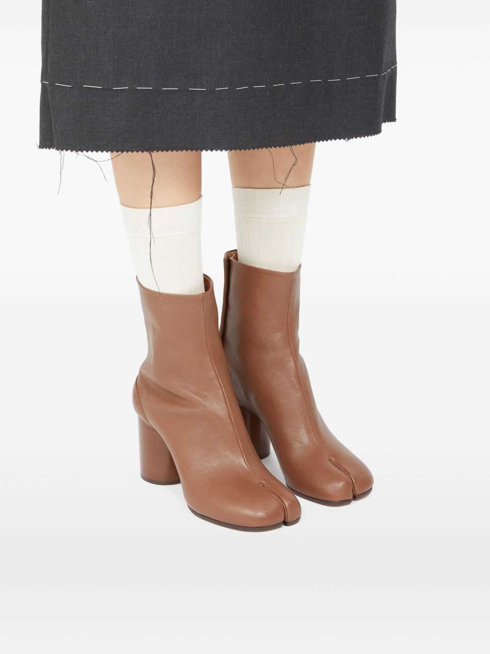 Maison Margiela Boots - Brown | 3b7d92c85572758e08f3f0dc2839dd0fda850a47