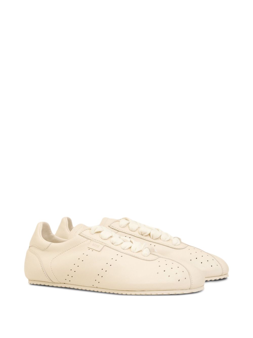 Ami Paris Sneakers - Light and natural | efe155f459af830f3948102a32acd51d3d6caa42
