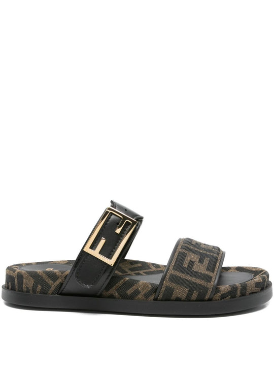 Fendi Feel Leather Sandals