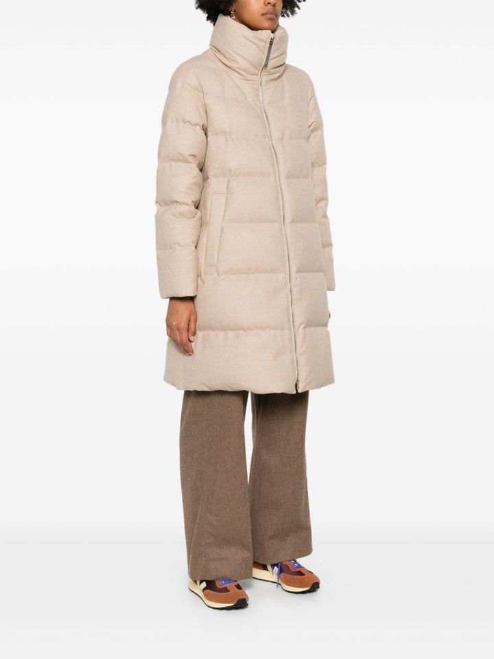 Herno Coats - Light and natural | 17e3cb43136d035ed19fe1b0724c6da22f4d5c90