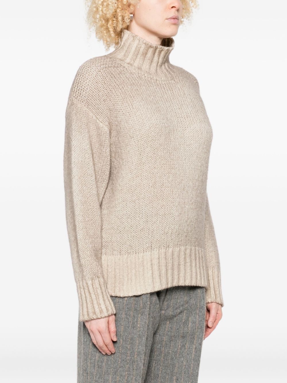 Avant Toi Sweaters - Light and natural | c3a3f1f68bb06c8297e1776213de701b5f2aad3b