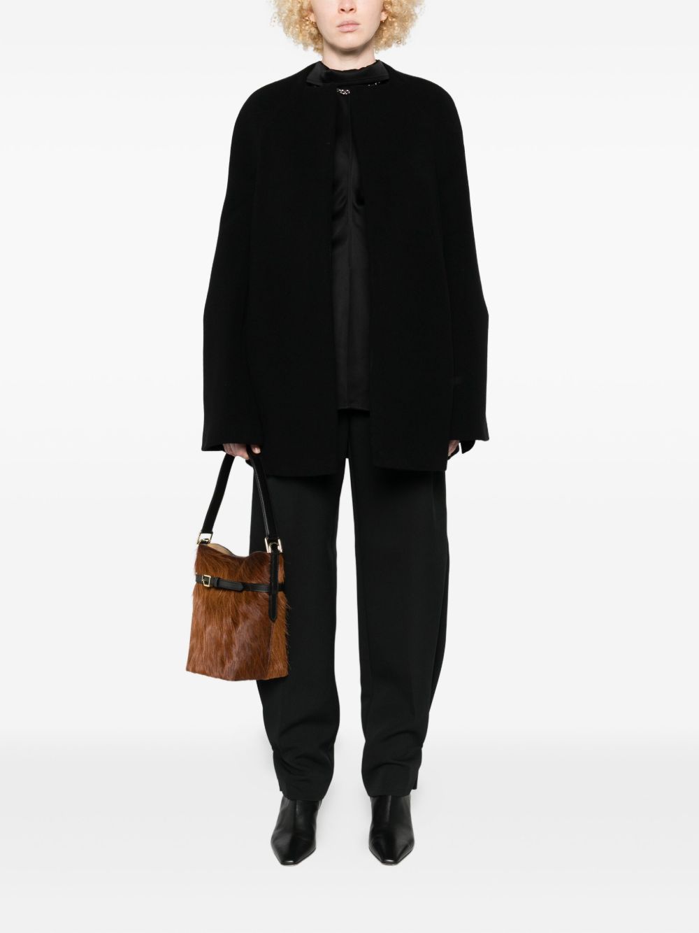 Toteme Main Coats - Blacks and greys | dd5b0609959e982c6b7449e67bdddc3718a2e2b0